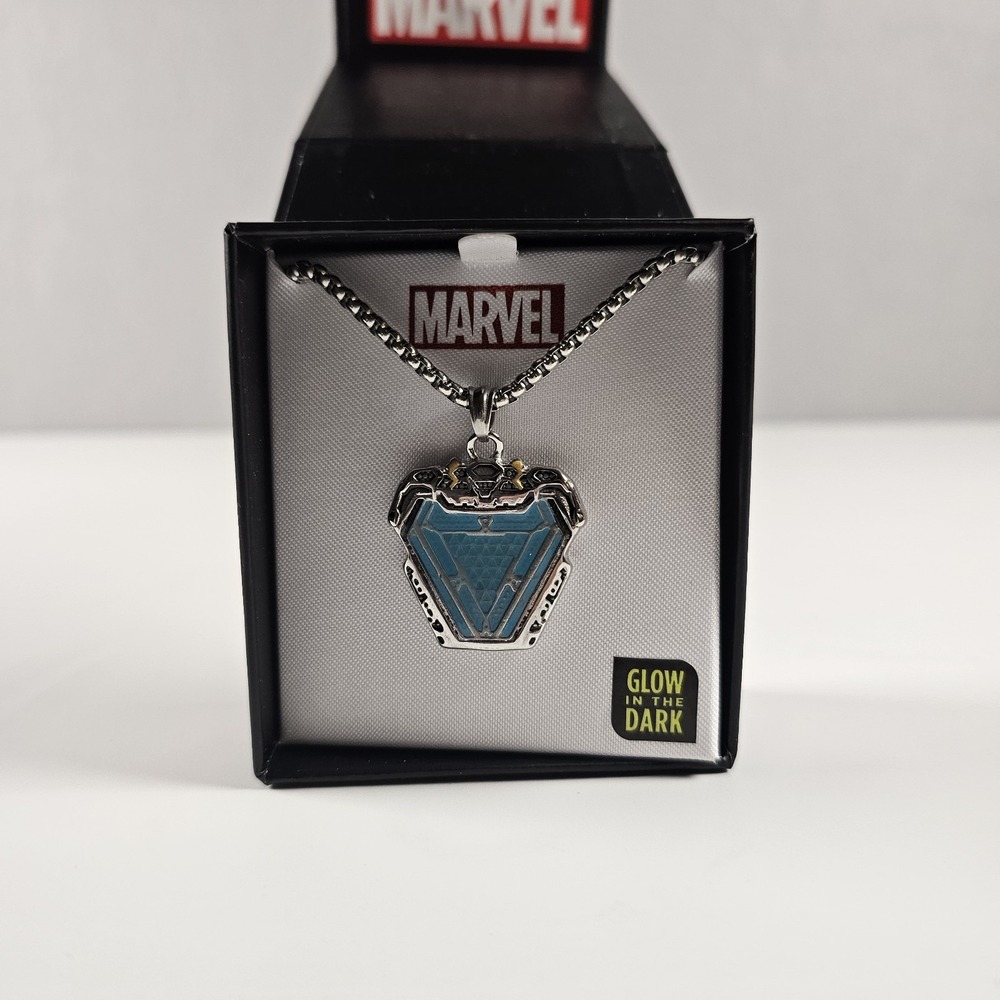 Marvel Iron Man Arc Reactor Glow in Dark Stainless Steel Pendant Necklace Box